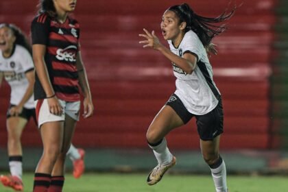 Botafogo Triunfa Sobre o Flamengo e Leva o Brasileirão Sub-20 Feminino