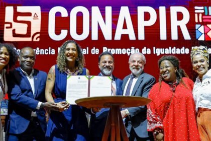 Lula Denuncia “Imaginário Racista” e Defende Justiça Racial em Conferência Nacional