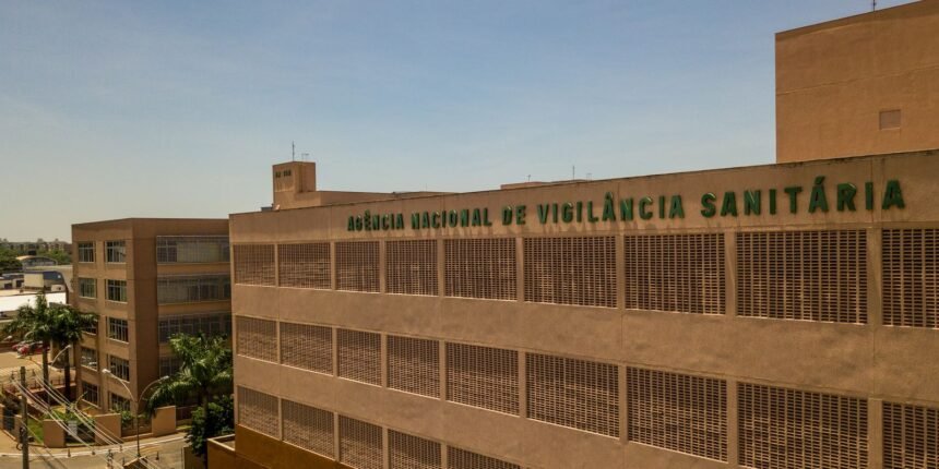 Anvisa suspende comercialização do azeite Los Nobles e de suplemento alimentar