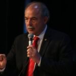 BNDES protegerá empresas afetadas pelas tarifas de Trump, afirma Mercadante