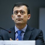 Ceron reprova “punição” a agências de classificação e prevê manutenção do grau de investimento em 2027