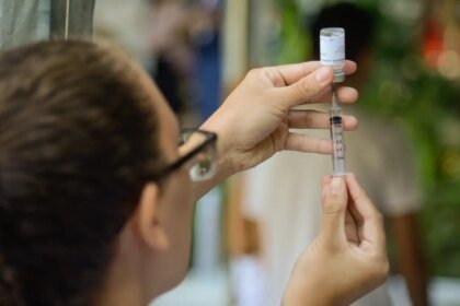 Dez estados apresentam crescimento no número de casos de síndrome respiratória grave.