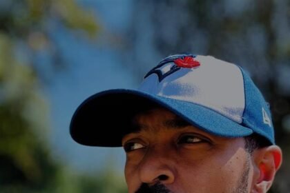 Ex-ator de ‘Doctor Who’ é detido em Londres