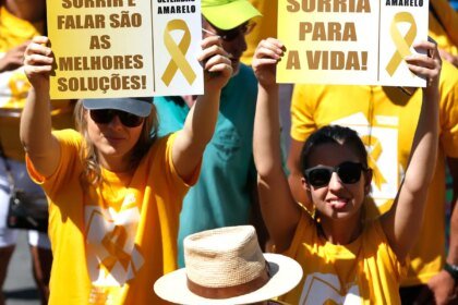 Governo estabelece datas dedicadas à prevenção do suicídio e da automutilação.