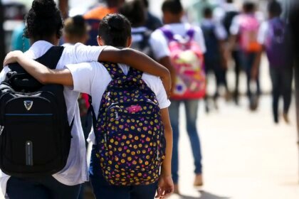 Governo intensifica campanha de vacinação contra HPV para jovens até dezembro