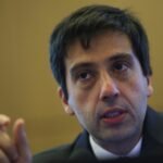 Guillen afirma que inflação permanecerá acima do teto da meta nos próximos meses.