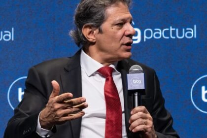 Haddad afirma que a política fiscal não é responsabilidade exclusiva do governo federal.