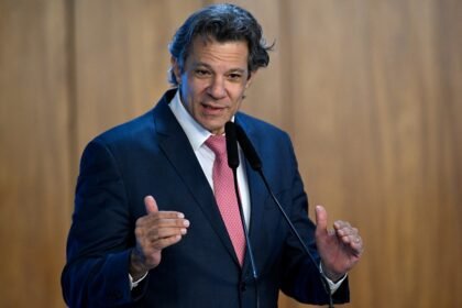 Haddad afirma que ataques hackers pelo Pix podem causar prejuízos ao setor financeiro.