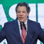 Haddad afirma que taxa de juros “não deveria estar em 15%” e acredita em possibilidade de redução