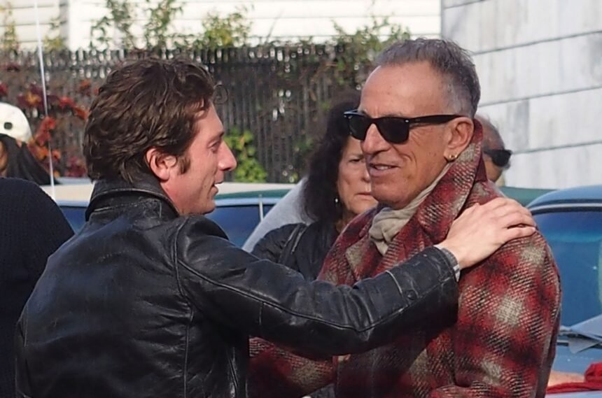 Jeremy Strong revela canção de Bruce Springsteen escolhida para seu casamento