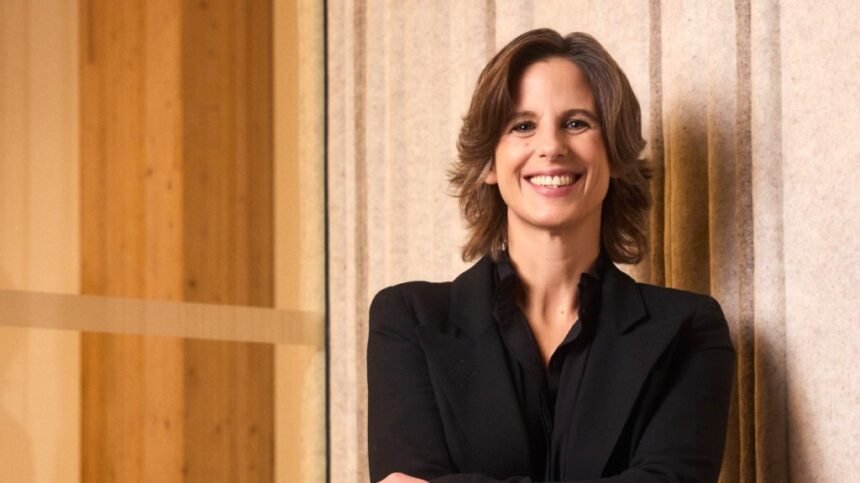 Julie Adam é reconhecida como Executiva do Ano no Billboard Canada Women in Music 2025