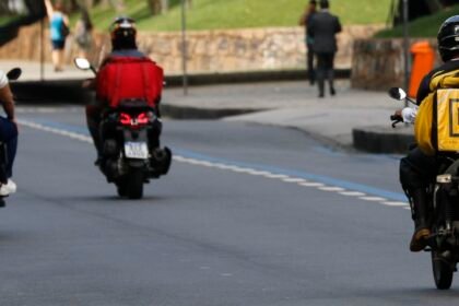 Número de trabalhadores em aplicativos aumenta 170% em 10 anos, afirma BC