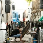 Percurso cansativo e isolamento prejudicam o bem-estar psicológico dos caminhoneiros