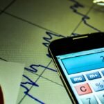 Perspectivas do mercado financeiro indicam inflação de 4,83% para 2025