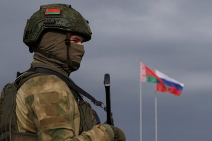 Rússia e Belarus fazem testes para lançamento de armas nucleares, afirma presidente bielorusso.
