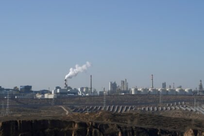 UE afirma que nova meta climática da China “está muito aquém”