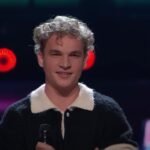 Aiden Ross desbanca quatro cadeiras no ‘The Voice’