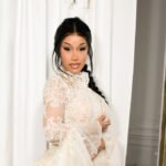 Cardi B reage a Young Thug e adia lançamento de novo álbum.