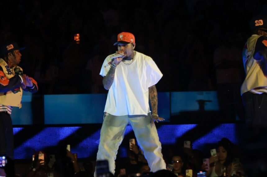 Chris Brown leva a turnê Breezy Bowl XX a Los Angeles