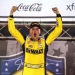 NASCAR Cup: Christopher Bell Domina Bristol Após Caos nos Pneus