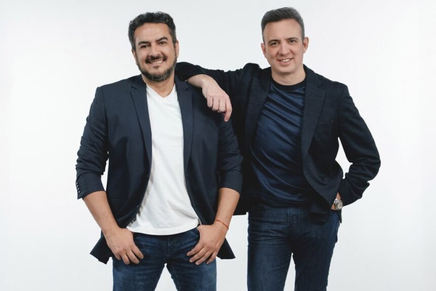 Ex-executivos da Sony Music México fundam agência de marketing de sucesso
