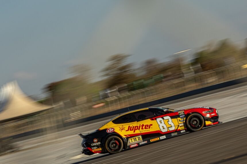 NASCAR Brasil Inicia Temporada com Treinos Promissores em Curvelo