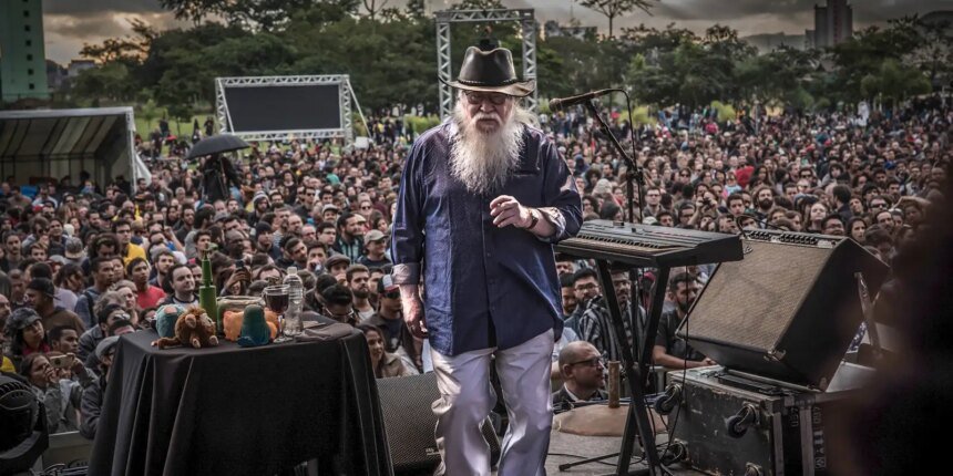 Gênio da música instrumental Hermeto Pascoal morre no Rio aos 89 anos
