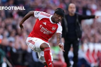 Arsenal Perde Madueke por Lesão no Joelho; Retorno Previsto em Novembro