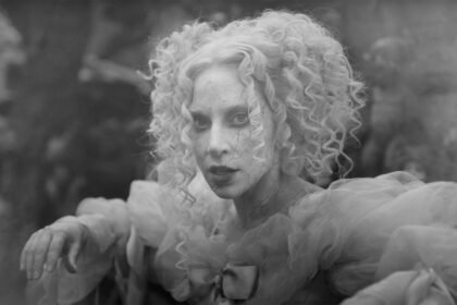 Lady Gaga conquista o Hot 100 com parceria em ‘The Dead Dance’