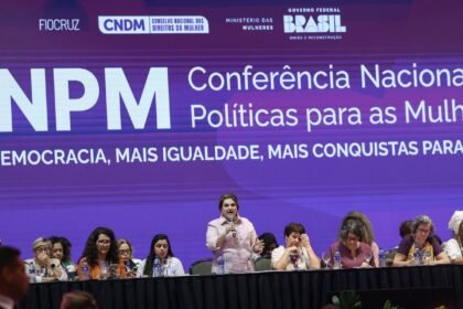 Alerta Rosa: Prevenção do Câncer de Mama em Destaque na Conferência Nacional