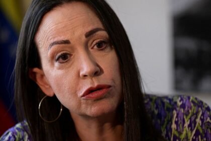 Nobel da Paz para Corina Machado Gera Críticas de Lideranças Globais