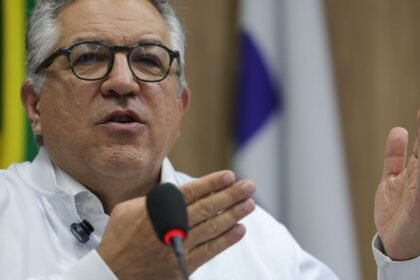 Brasil Lança Dia D da Vacinação e Alerta Contra Desinformação