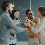 4 hábitos fáceis de líderes que valorizam as emoções da equipe e impulsionam os resultados