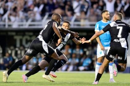 Ponte Preta Faz História e Conquista a Série C Após 125 Anos