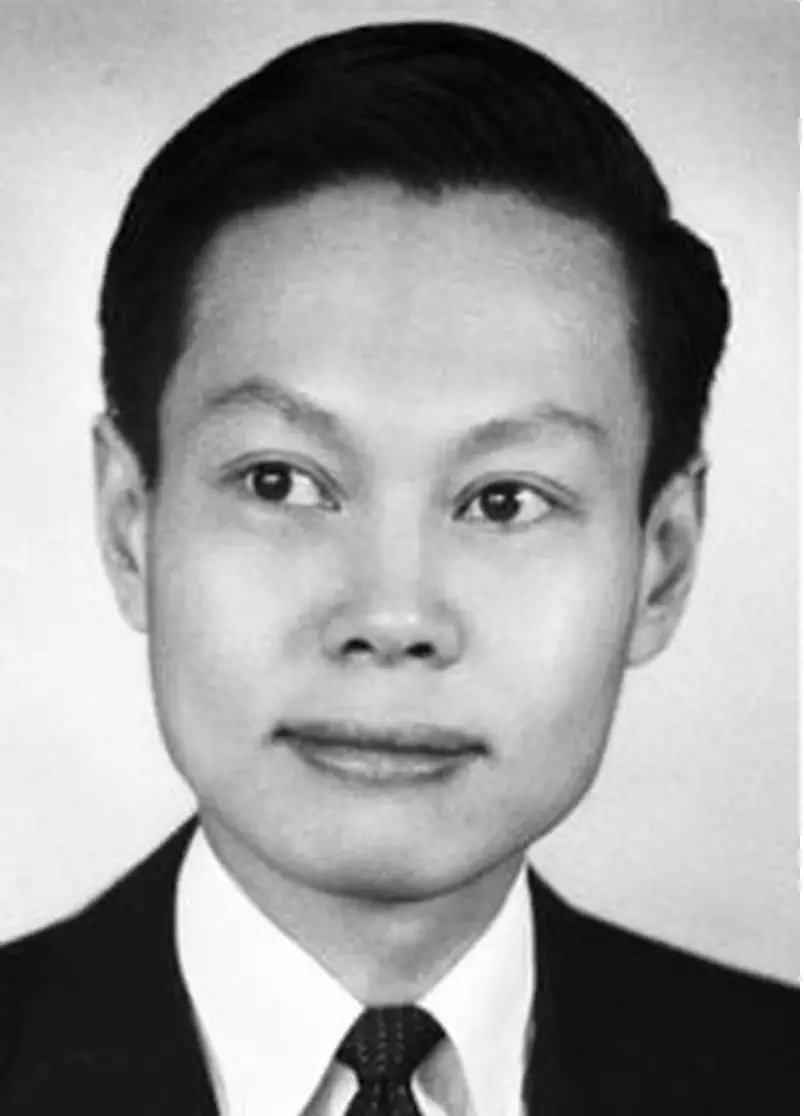 Chen Ning Yang: Vencedor do Nobel que faleceu aos 103 anos neste sábado