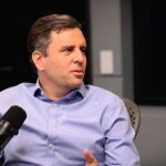 Claro! Aqui está uma reformulação do título:

“Meio século do Proálcool, tarifas impostas por Trump e iniciativa para etanol produzido a partir do milho”