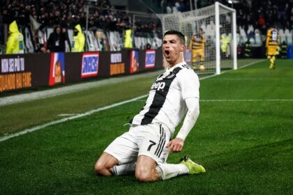 Cristiano Ronaldo se torna primeiro jogador com fortuna bilionária de R$ 7,5 bilhões