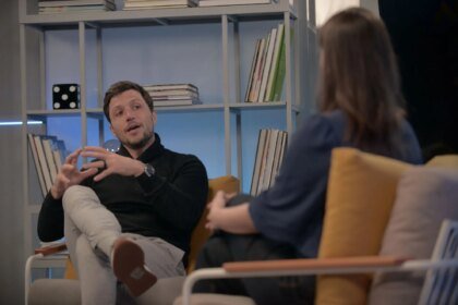 De que forma uma gambiarra com bateria de moto originou uma empresa de milhões