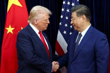 EUA e China estabelecem trégua comercial de um ano após encontro entre Trump e Xi
