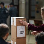 Eleições legislativas na Argentina registram recorde de abstenção