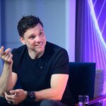 Erico Rocha revela as estratégias do marketing digital e os segredos para alcançar um faturamento de 1 bilhão.