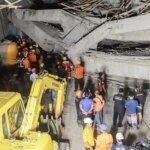 Escola desaba na Indonésia, 59 desaparecidos; buscas não encontram sinais de vida