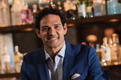 Ex-quarterback da NFL é preso após se envolver em briga com faca nos EUA