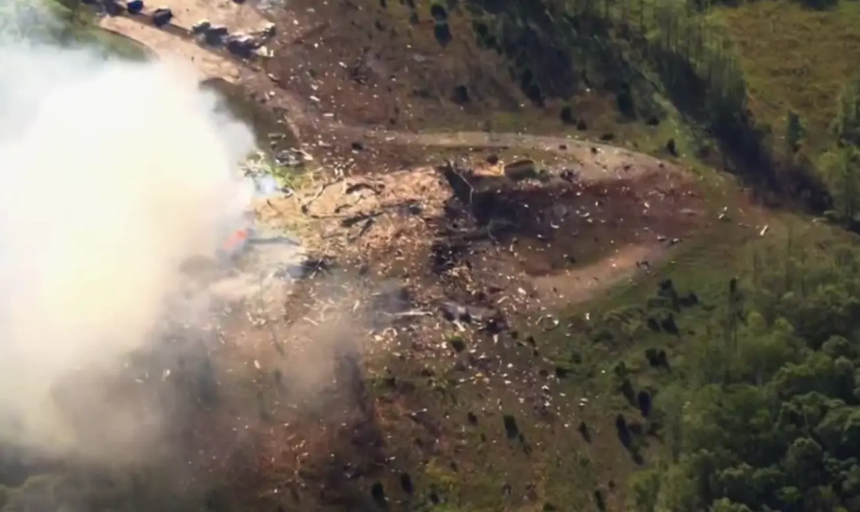 Explosão em fábrica de explosivos no Tennessee causa mortos e desaparecidos