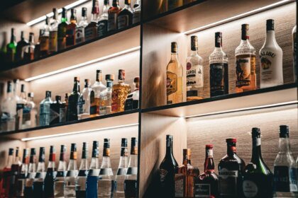 Fim de semana servirá como teste para bares após ocorrência de intoxicações