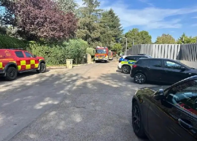 Incêndio destrói parte da residência de Vinícius Júnior em Madri; sem feridos