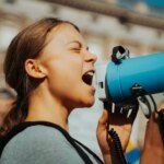 Israel deporta Greta Thunberg e 170 ativistas para Grécia e Eslováquia