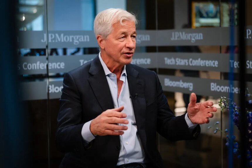 JPMorgan revela aporte de US$ 1,5 trilhão em setores “estratégicos” dos Estados Unidos
