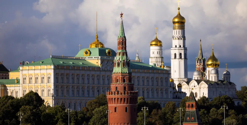 Kremlin nega declaração de Trump sobre BRICS visar o dólar