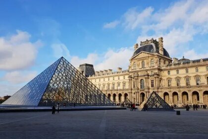 Louvre segue fechado e falha de segurança gera crise política na França